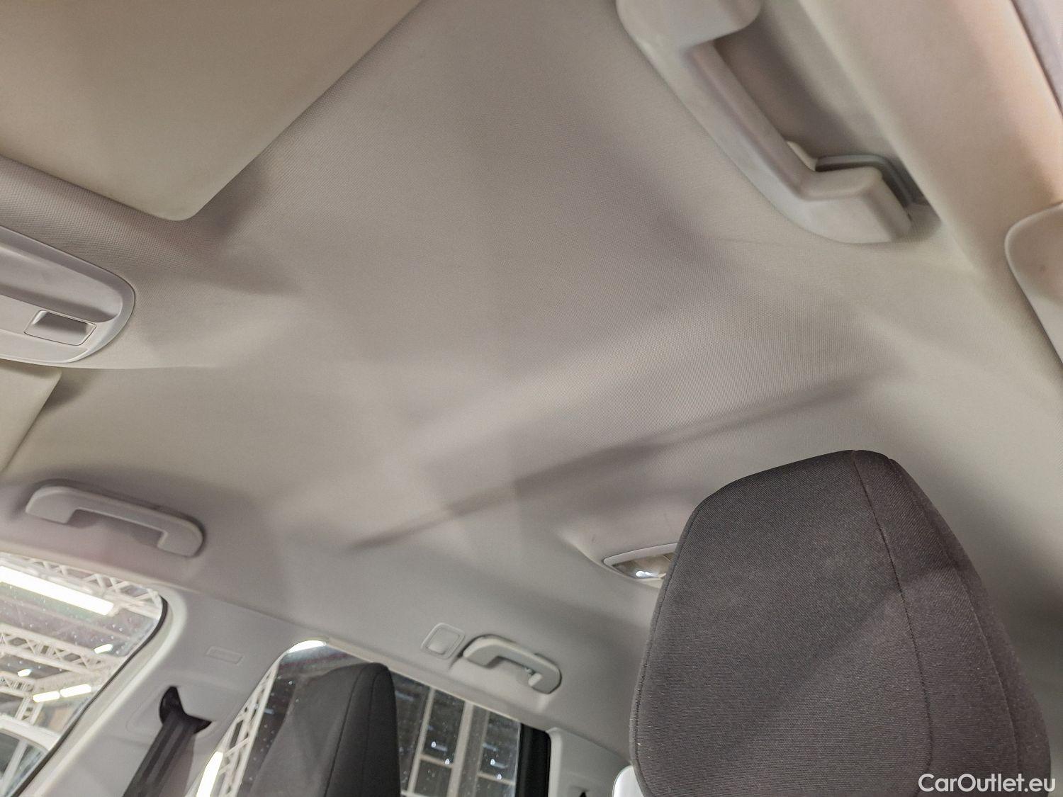  Peugeot  308 Peugeot,  SW FL'17, Peugeot  SW 1.5 BlueHDi 100 DPF S&S Active 5d #38