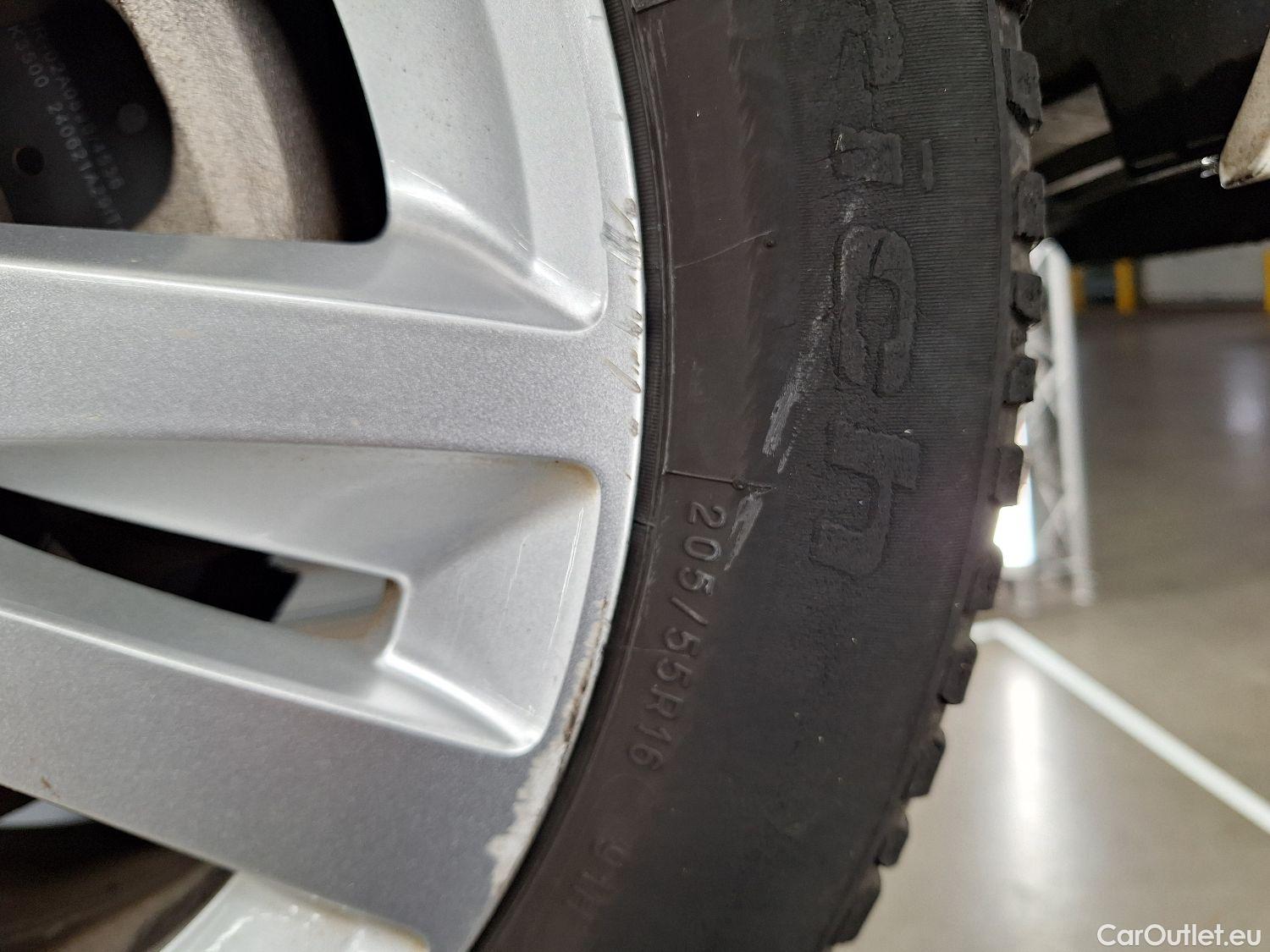  Peugeot  308 Peugeot,  SW FL'17, Peugeot  SW 1.5 BlueHDi 100 DPF S&S Active 5d #4