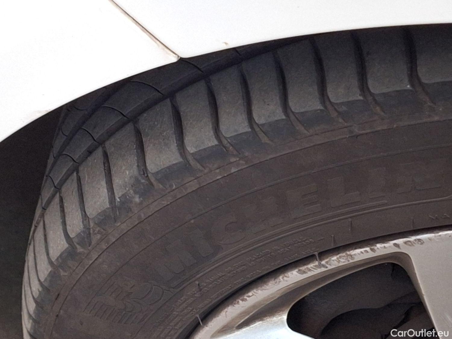  Peugeot  308 Peugeot,  SW FL'17, Peugeot  SW 1.5 BlueHDi 100 DPF S&S Active 5d #40