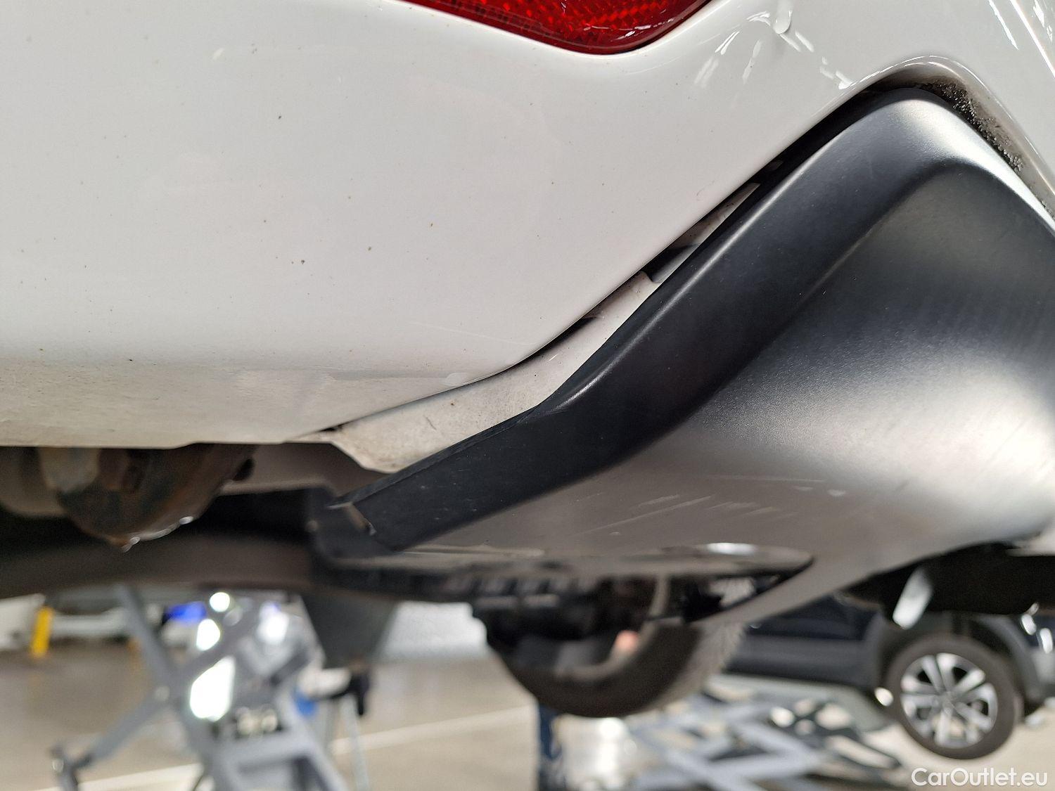  Peugeot  308 Peugeot,  SW FL'17, Peugeot  SW 1.5 BlueHDi 100 DPF S&S Active 5d #21