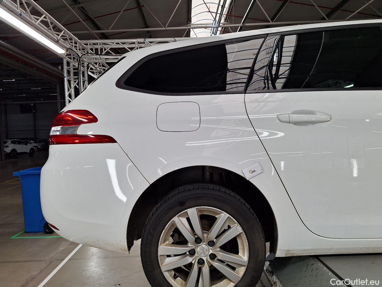  Peugeot  308 Peugeot,  SW FL'17, Peugeot  SW 1.5 BlueHDi 100 DPF S&S Active 5d #20