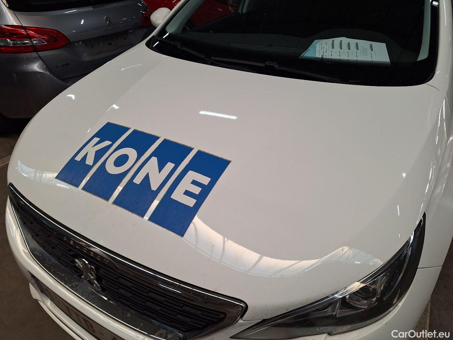  Peugeot  308 Peugeot,  SW FL'17, Peugeot  SW 1.5 BlueHDi 100 DPF S&S Active 5d #32