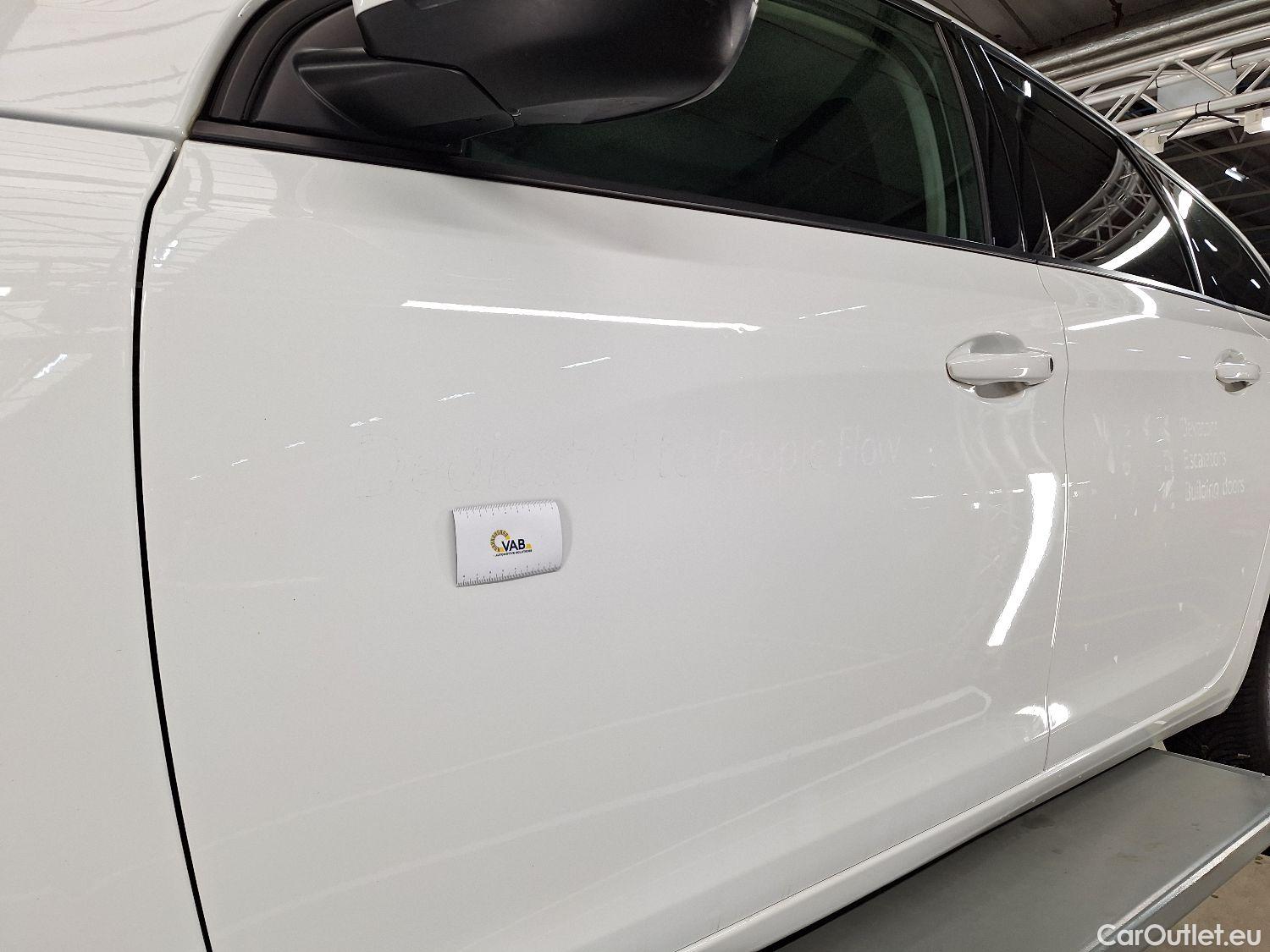  Peugeot  308 Peugeot,  SW FL'17, Peugeot  SW 1.5 BlueHDi 100 DPF S&S Active 5d #24