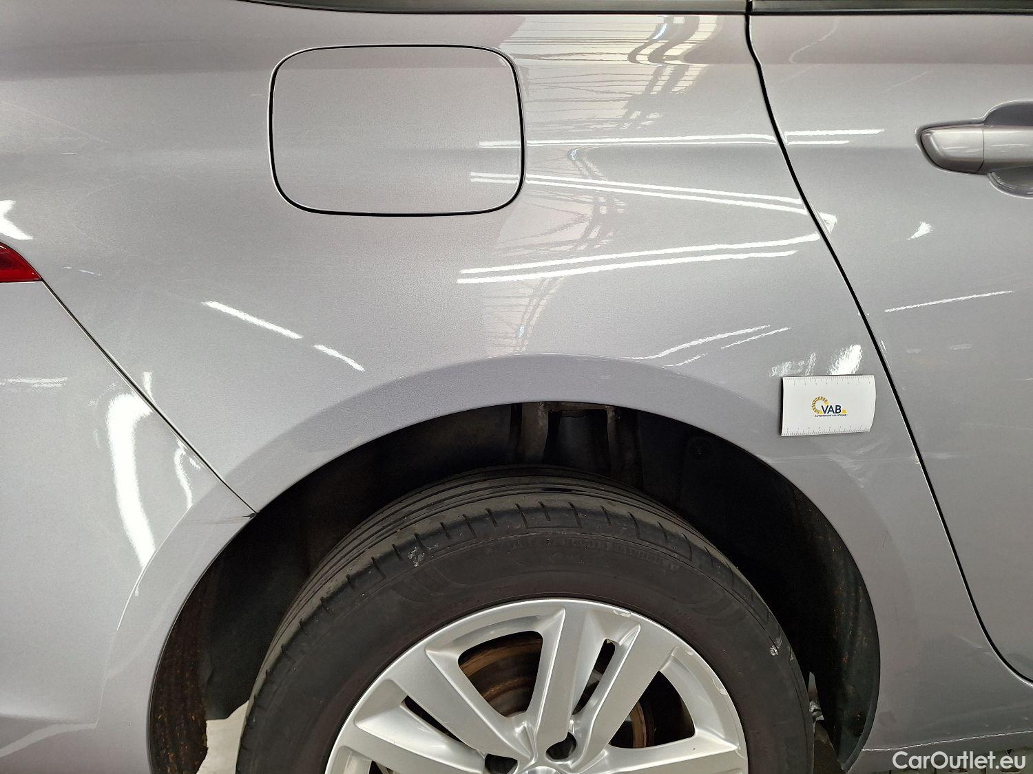  Peugeot  308 Peugeot,  SW FL'17, Peugeot  SW 1.5 BlueHDi 130 S&S EAT8 Active 5d #13