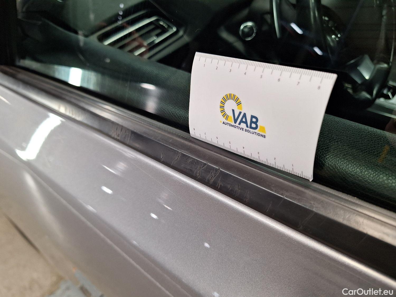  Peugeot  308 Peugeot,  SW FL'17, Peugeot  SW 1.5 BlueHDi 130 S&S EAT8 Active 5d #24