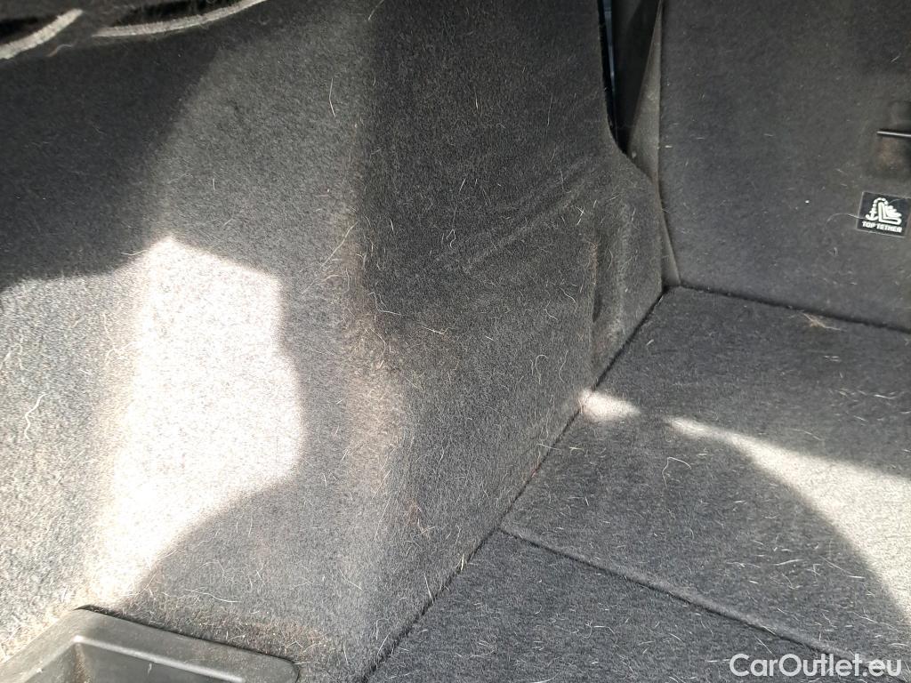  Bmw  X1 BMW  / 2019 / 5P / todoterreno sDrive18I (CM) #20