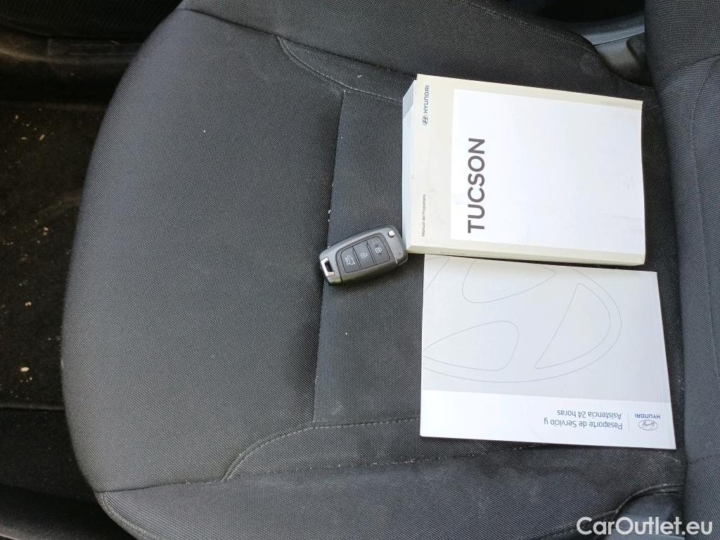  Hyundai  Tucson HYUNDAI  / 2020 / 5P / todoterreno 1.6 CRDI 85kW (115CV) Klass #6