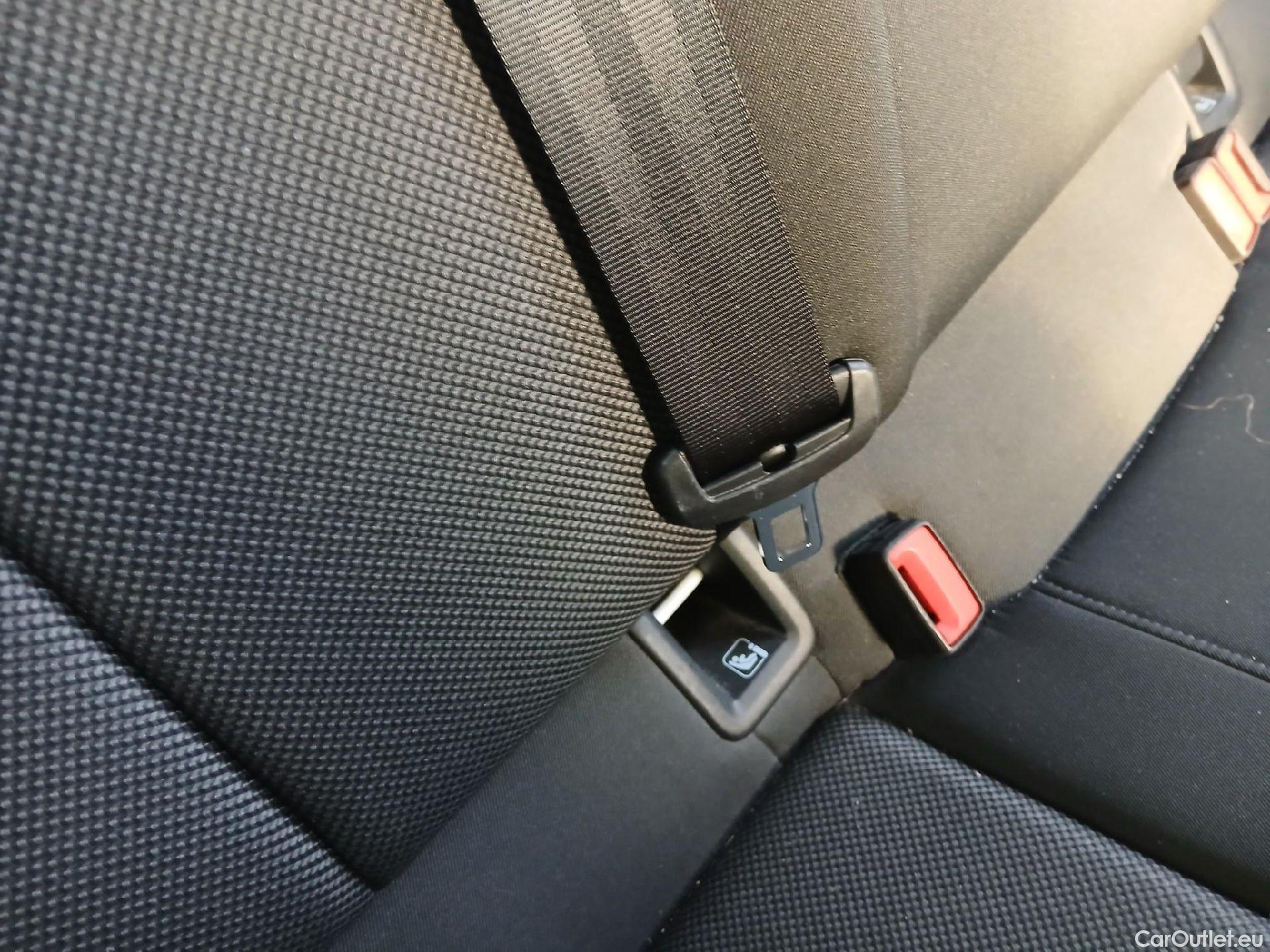  Audi  A3 AUDI  / 2020 / 5P / berlina con portón Sportback 30 TFSI 81kW (110CV) S tronic #32