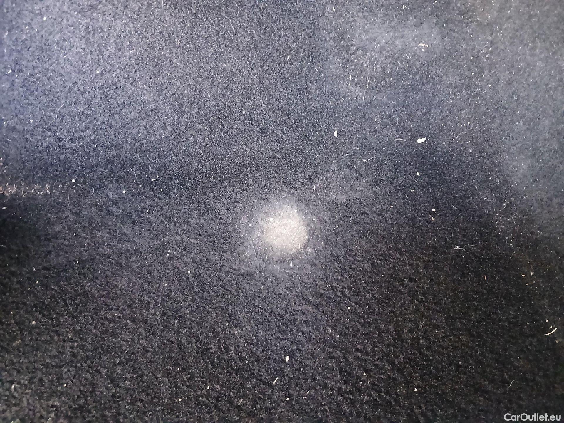  Ford  Focus FORD  / 2018 / 5P / berlina con portón 1.5 Ecoblue 70kW Trend+ #6