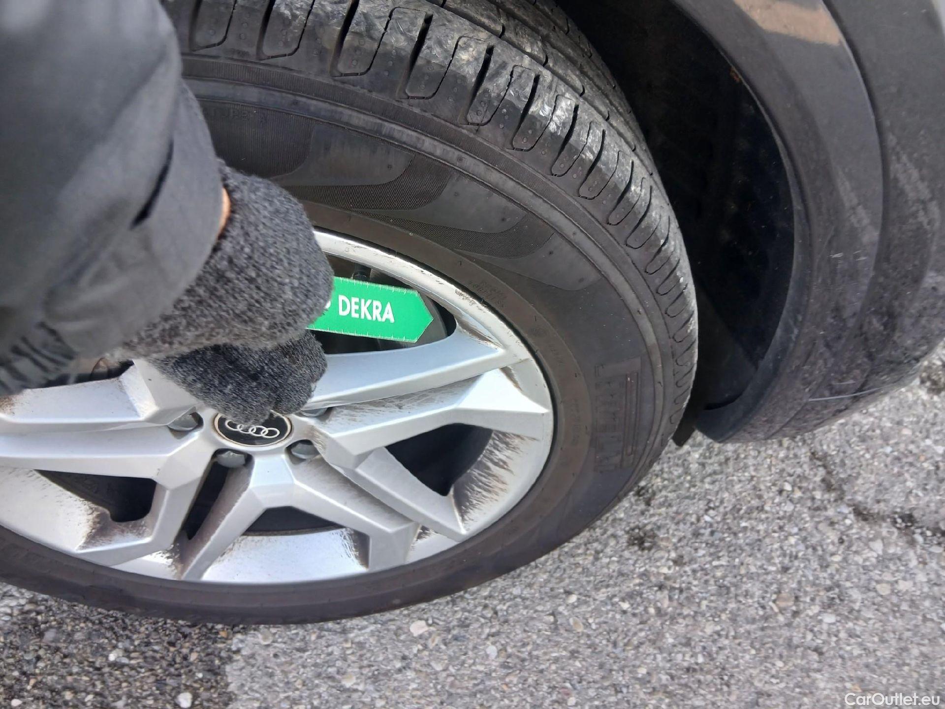  Audi  Q5 AUDI  / 2020 / 5P / todoterreno Advanced 35 TDI 120kW S tronic (AC2) #15