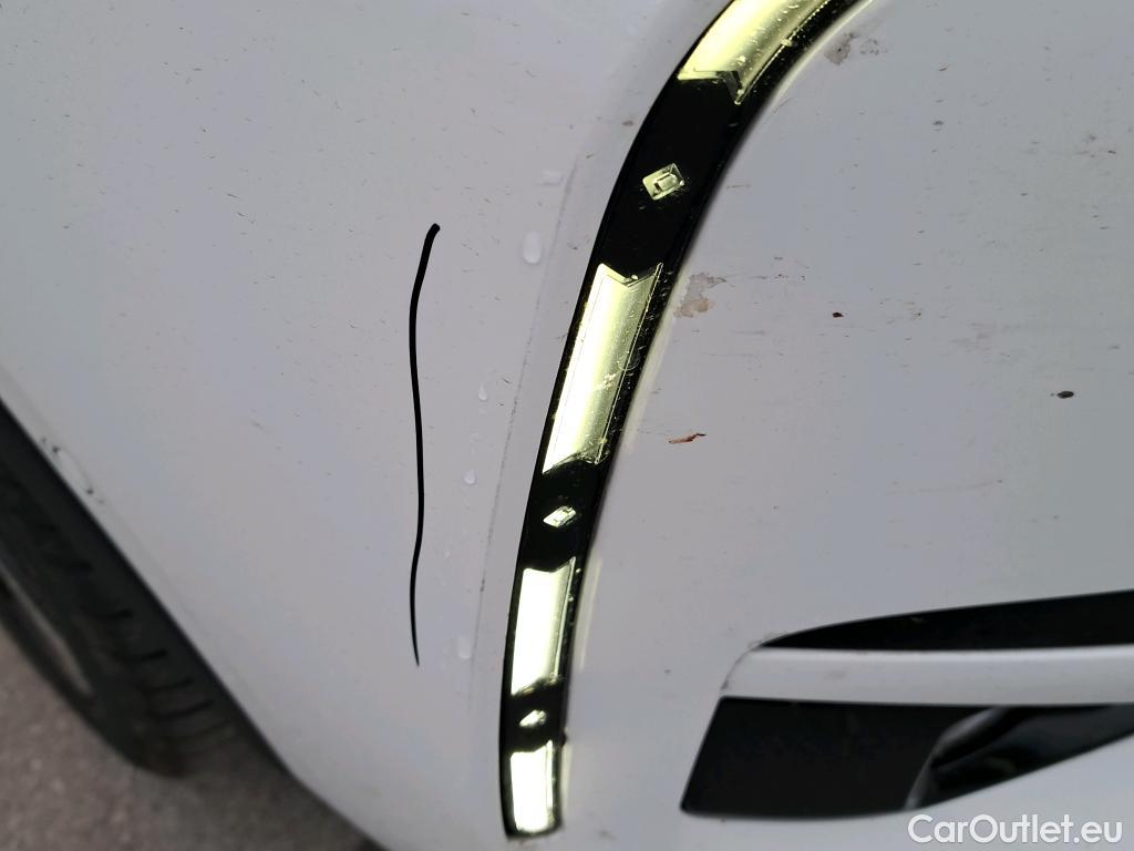  DS  DS7 DS DS 7 Crossback / 2017 / 5P / todoterreno PureTech 165kW (225CV) Auto. PERF.LINE #18