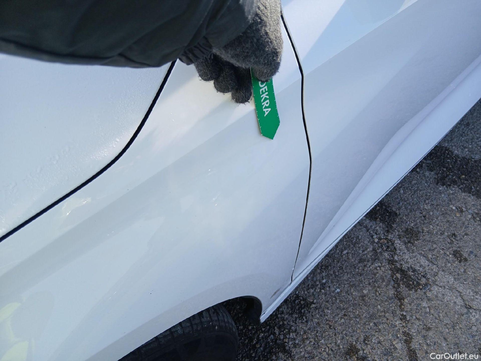  Audi  A3 AUDI  / 2020 / 5P / berlina con portón Sportback 30 TFSI 81kW (110CV) S tronic #6