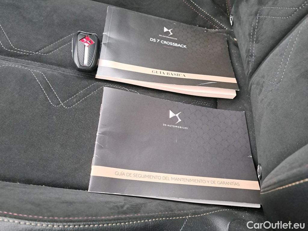  DS  DS7 DS DS 7 Crossback / 2017 / 5P / todoterreno PureTech 165kW (225CV) Auto. PERF.LINE #2