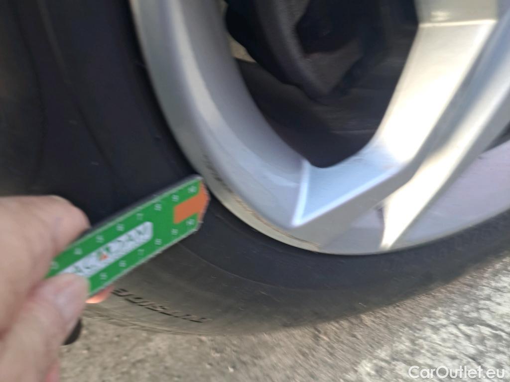  Audi  Q5  FYG 35 TDI advanced 2.0 TDI 165CV AT7 E6d #7