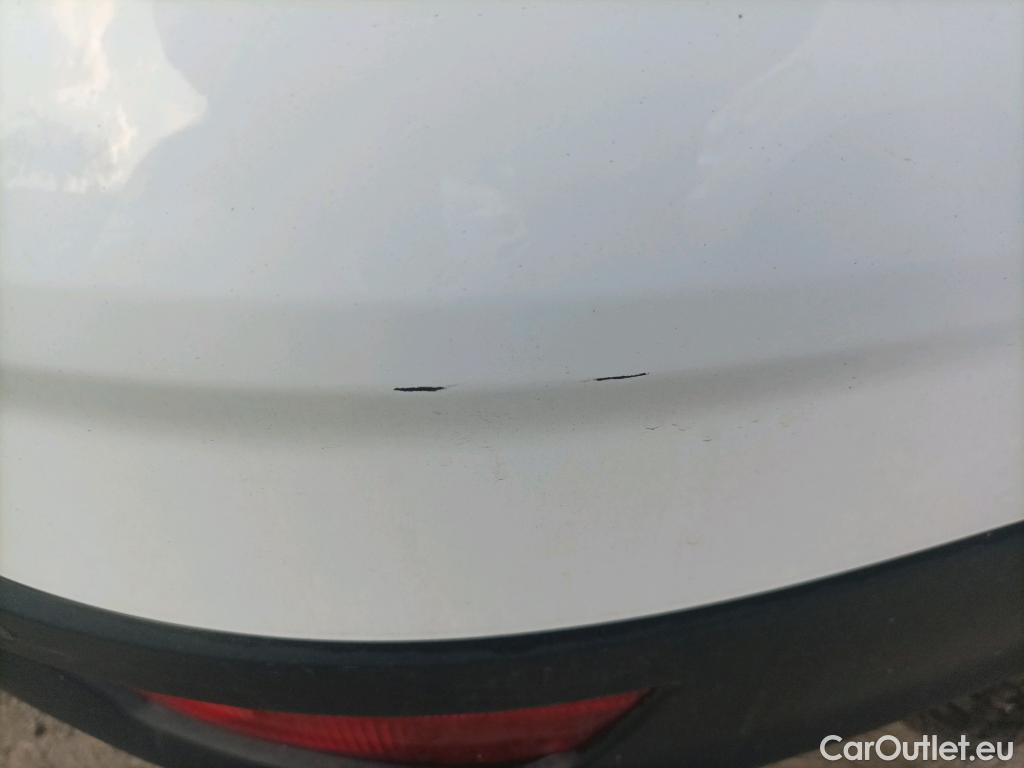  Ford  Kuga FORD  / 2016 / 5P / todoterreno 1.5 EcoBoost 88kW 4x2 Trend+ (CX) #11