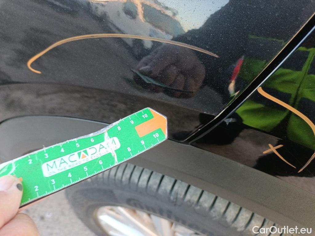  Volkswagen  T-ROC VOLKSWAGEN  / 2017 / 5P / todoterreno Edition 1.0 TSI 85kW (115CV) #27