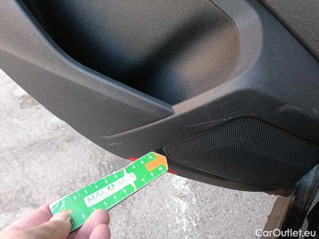  Volkswagen  T-ROC VOLKSWAGEN  / 2017 / 5P / todoterreno Edition 1.0 TSI 85kW (115CV) #15