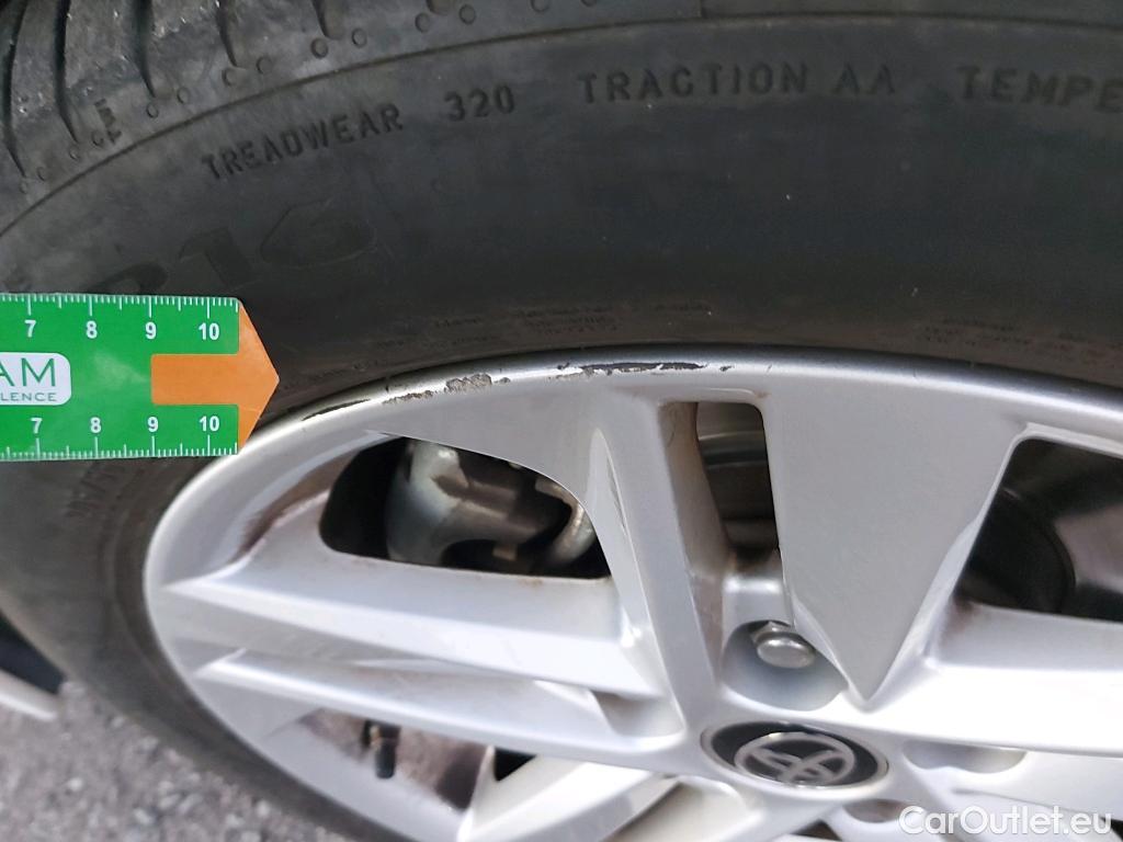  Toyota  Corolla TOYOTA  1.8 125H ACTIVE TECH E-CVT (CX) #11