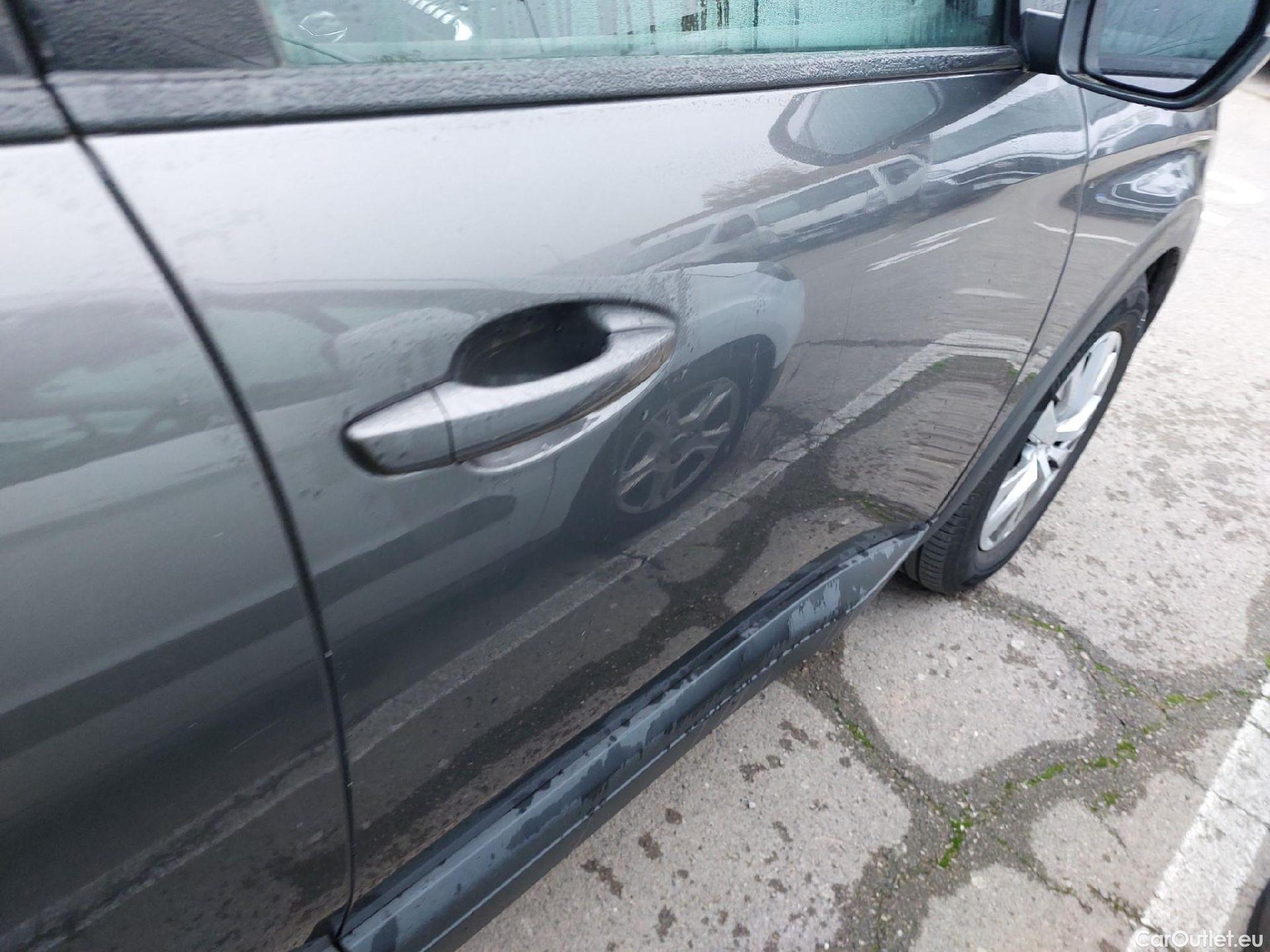  Peugeot  3008 PEUGEOT  / 2020 / 5P / todoterreno 1.5 BlueHDi 96kW (130CV) S&S Active Pack (AC3) #12