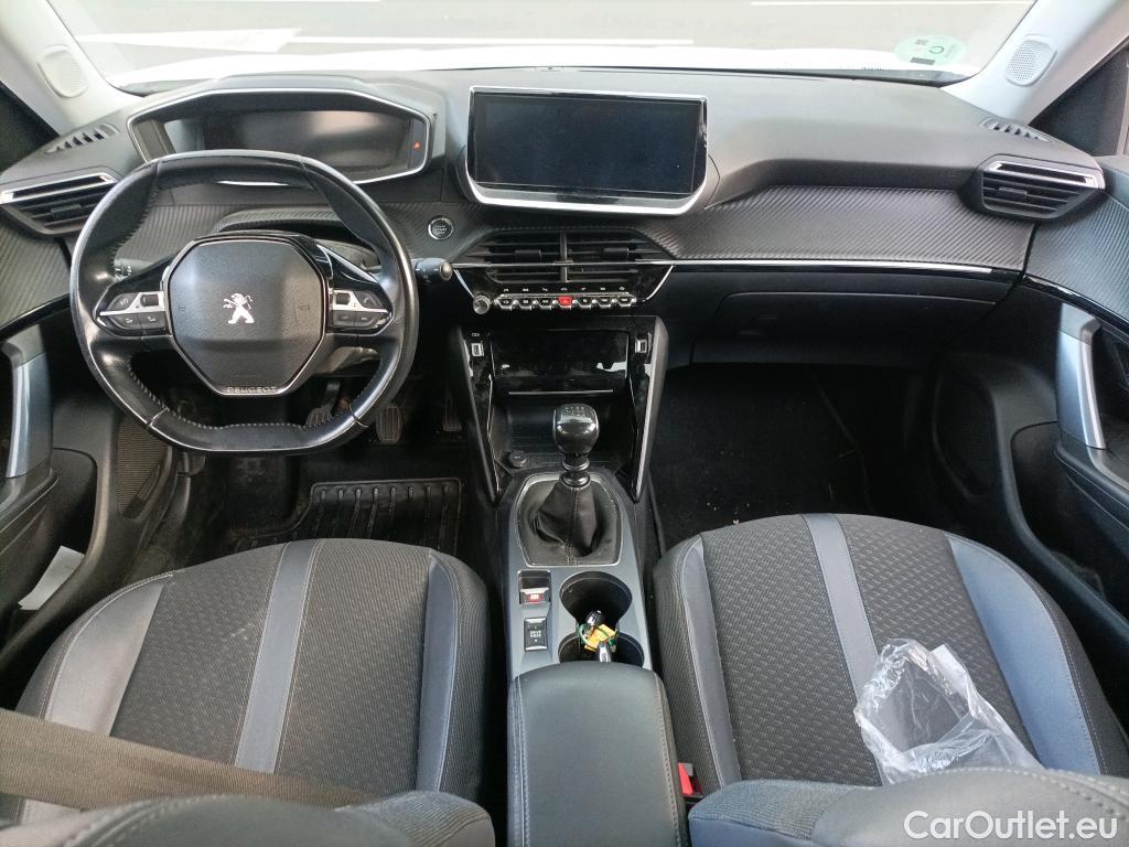  Peugeot  2008 PEUGEOT  / 2019 / 5P / todoterreno Allure BlueHDI 100 S&S BVM6 #11