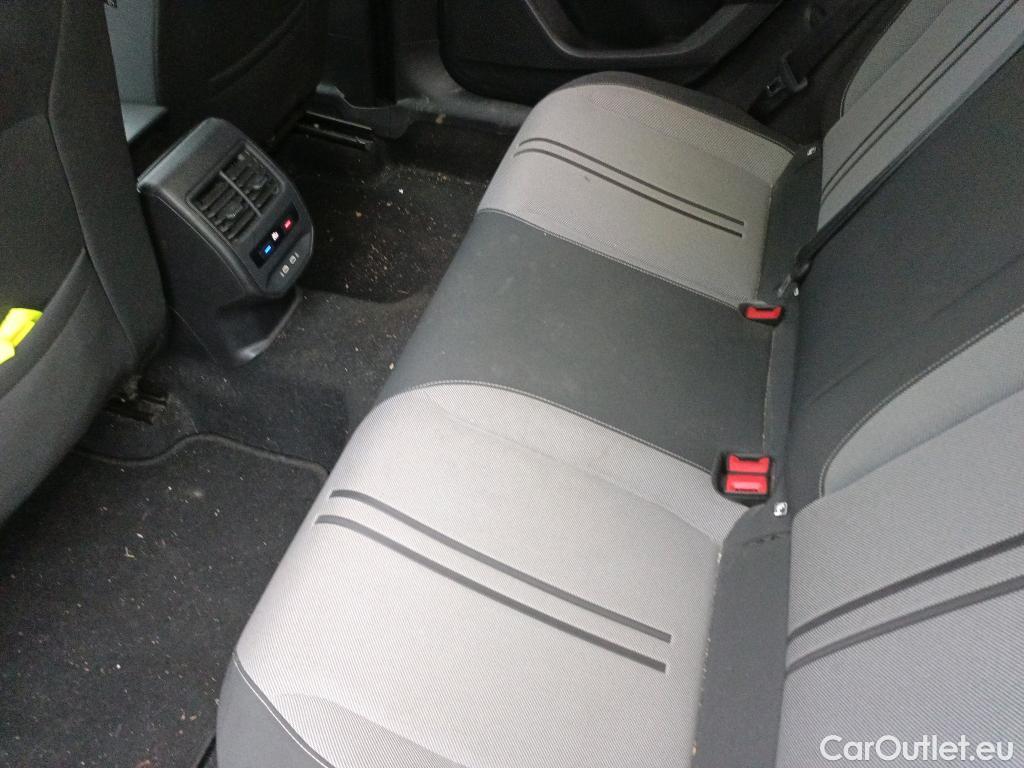  Land Rover  Discovery SEAT Nuevo León / 2020 / 5P / berlina con portón 2.0 TDI 85kW S&S Style Go(SP) #19