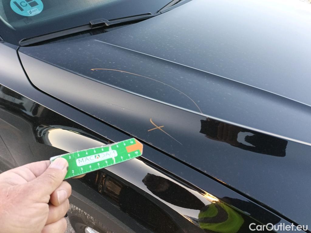  Volkswagen  T-ROC VOLKSWAGEN  / 2017 / 5P / todoterreno Edition 1.0 TSI 85kW (115CV) #3