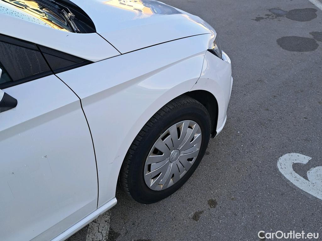  Seat  Ibiza SEAT  / 2017 / 5P / berlina con portón 1.0 MPI 59kW (80CV) Reference Plus(SP) #11