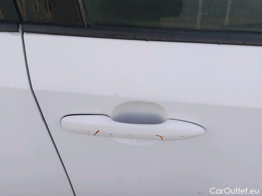  Toyota  Corolla TOYOTA  1.8 125H ACTIVE TECH E-CVT (CX) #26