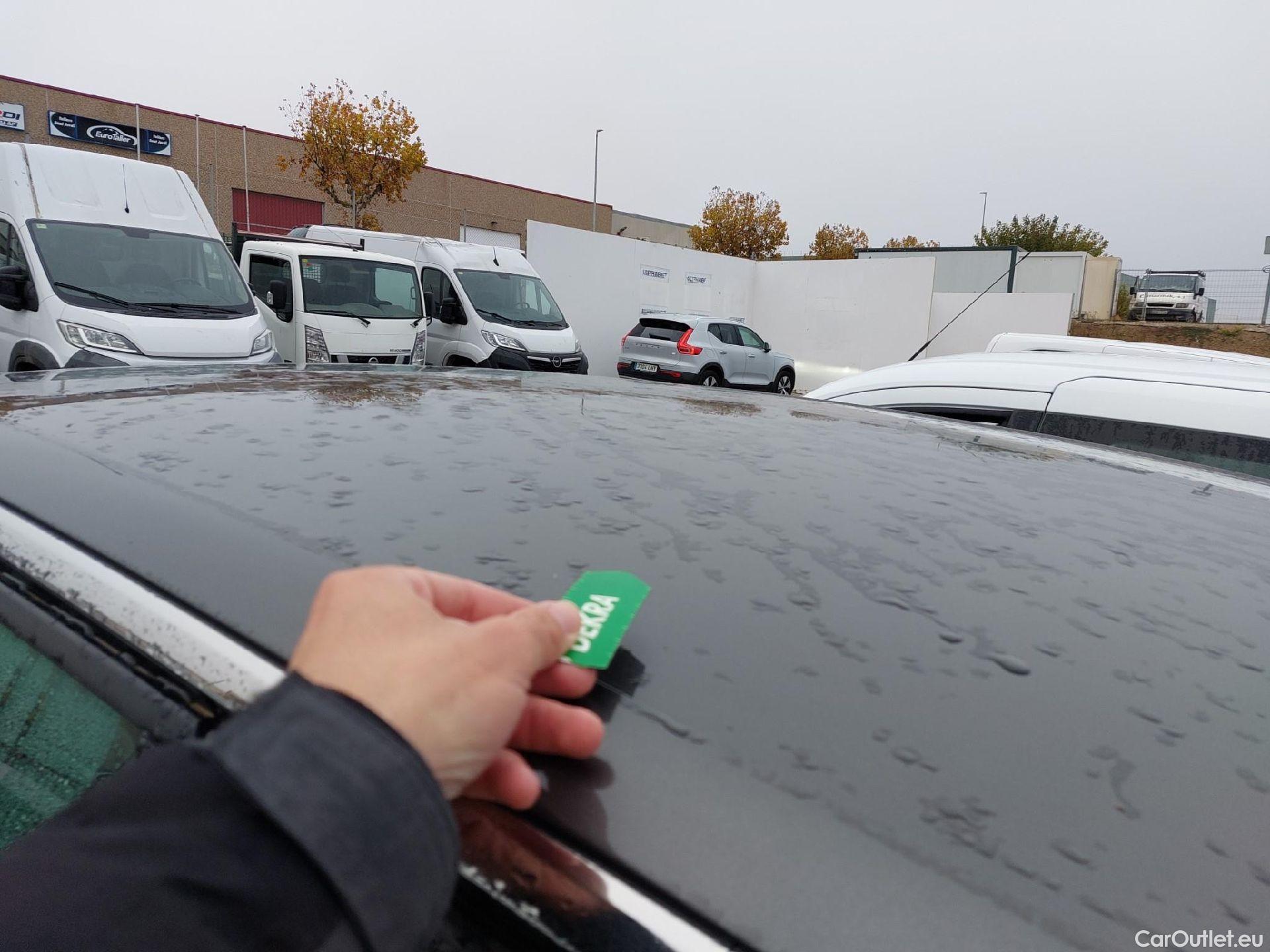  Peugeot  3008 PEUGEOT  / 2020 / 5P / todoterreno 1.5 BlueHDi 96kW (130CV) S&S Active Pack (AC3) #9