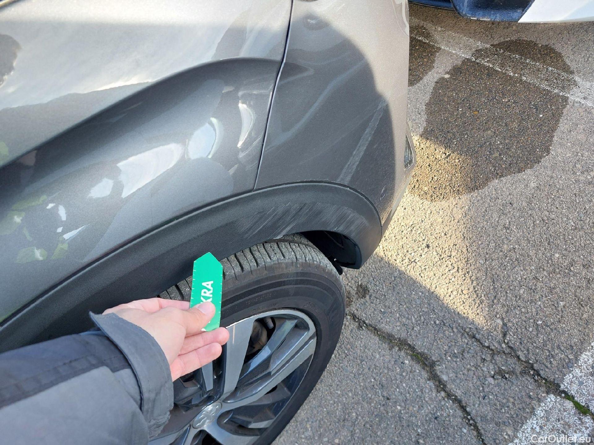  Peugeot  3008 PEUGEOT  / 2020 / 5P / todoterreno 1.5 BlueHDi 96kW S&S Allure Pack EAT8 #29