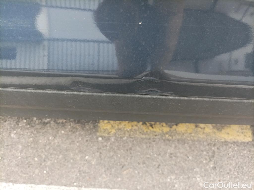  Volvo  XC 40 VOLVO XC40 / 2017 / 5P / todoterreno 1.5 T4 Twin Recharge Inscription Ex Auto #4