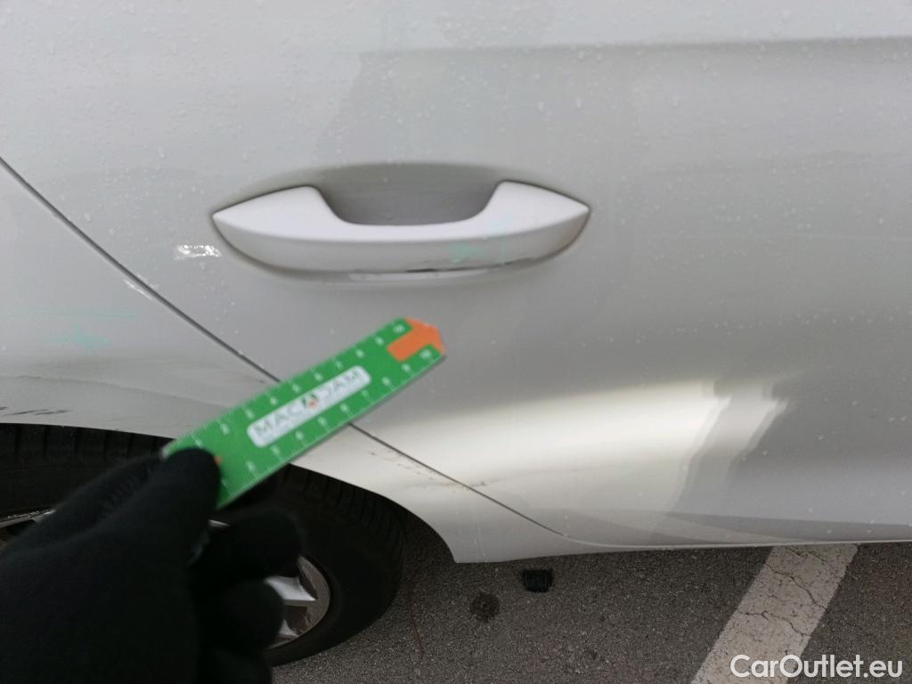  Land Rover  Discovery SEAT Nuevo León / 2020 / 5P / berlina con portón 2.0 TDI 85kW S&S Style Go(SP) #35