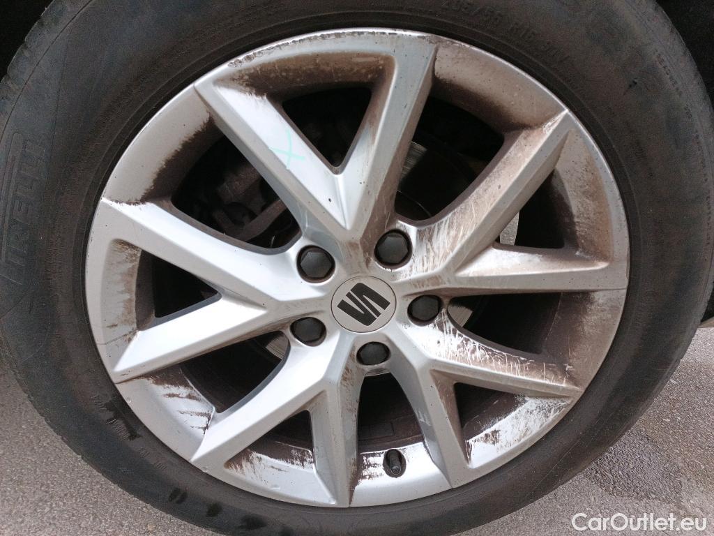  Land Rover  Discovery SEAT Nuevo León / 2020 / 5P / berlina con portón 2.0 TDI 85kW S&S Style Go(SP) #22