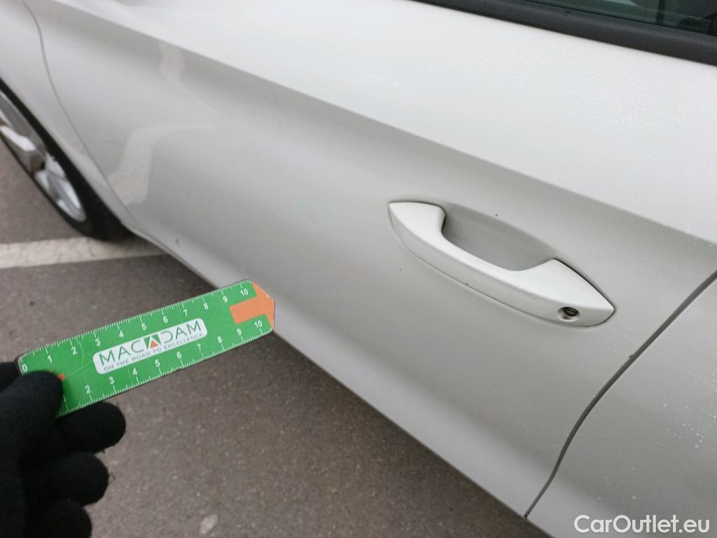  Land Rover  Discovery SEAT Nuevo León / 2020 / 5P / berlina con portón 2.0 TDI 85kW S&S Style Go(SP) #11