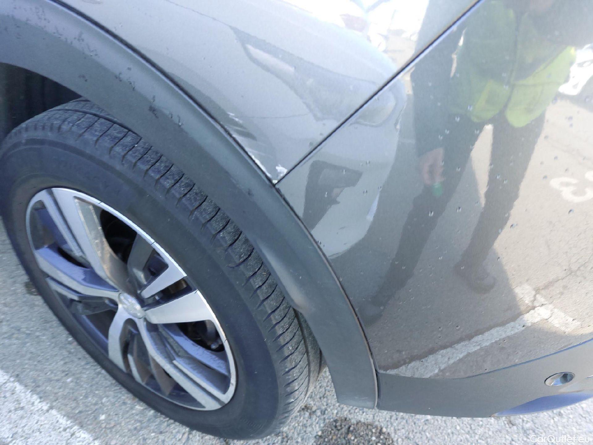  Peugeot  3008 PEUGEOT  / 2020 / 5P / todoterreno 1.5 BlueHDi 96kW S&S Allure Pack EAT8 #12