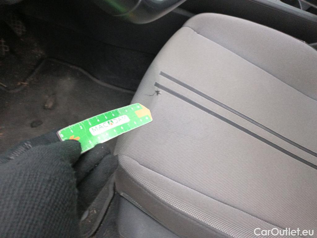  Land Rover  Discovery SEAT Nuevo León / 2020 / 5P / berlina con portón 2.0 TDI 85kW S&S Style Go(SP) #15