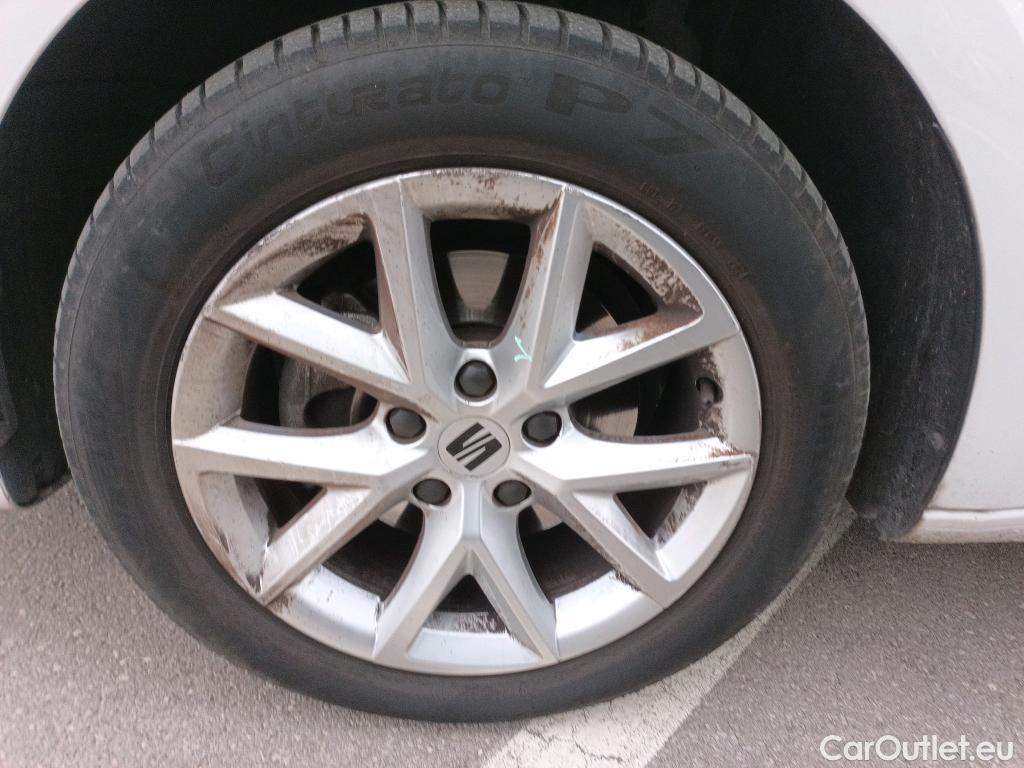  Land Rover  Discovery SEAT Nuevo León / 2020 / 5P / berlina con portón 2.0 TDI 85kW S&S Style Go(SP) #23