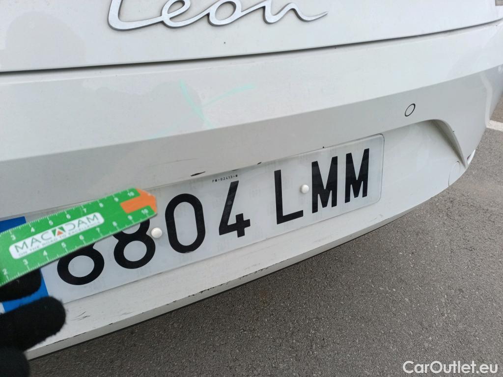  Land Rover  Discovery SEAT Nuevo León / 2020 / 5P / berlina con portón 2.0 TDI 85kW S&S Style Go(SP) #32