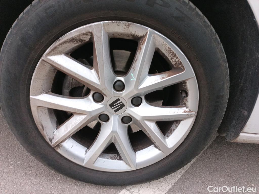  Land Rover  Discovery SEAT Nuevo León / 2020 / 5P / berlina con portón 2.0 TDI 85kW S&S Style Go(SP) #24