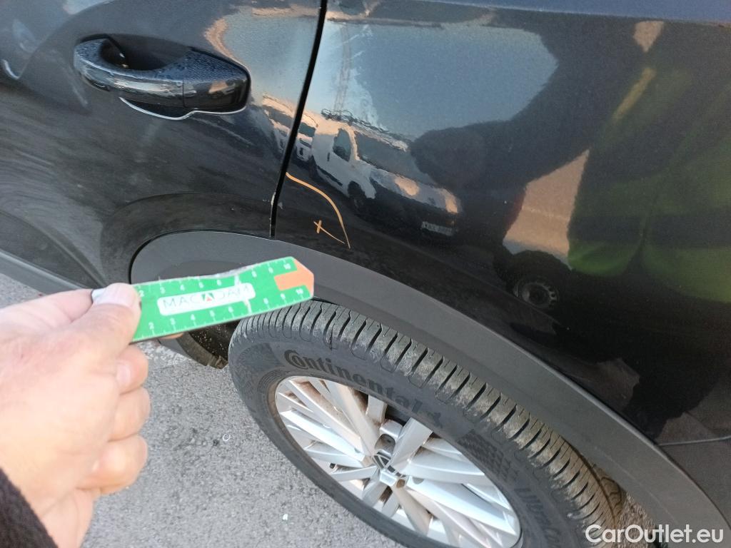  Volkswagen  T-ROC VOLKSWAGEN  / 2017 / 5P / todoterreno Edition 1.0 TSI 85kW (115CV) #16