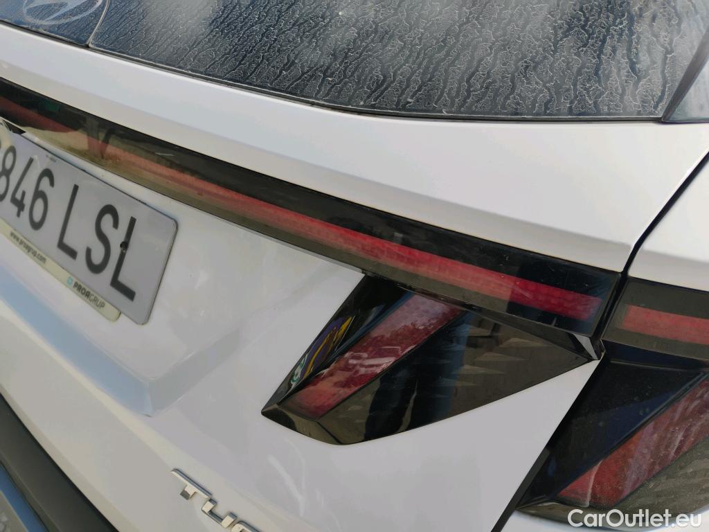  Hyundai  Tucson HYUNDAI  / 2020 / 5P / todoterreno 1.6 TGDI 169kW HEV Tecno Auto 2C #28