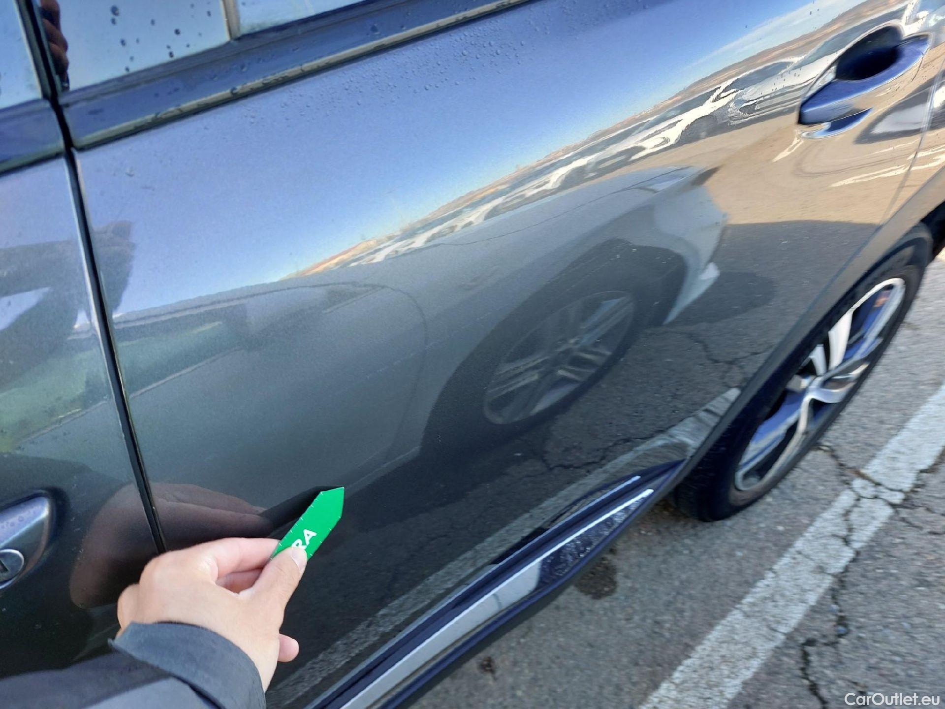  Peugeot  3008 PEUGEOT  / 2020 / 5P / todoterreno 1.5 BlueHDi 96kW S&S Allure Pack EAT8 #6