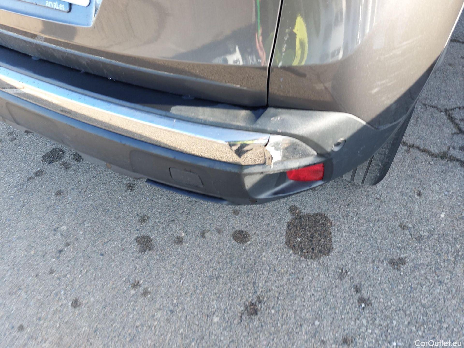  Peugeot  3008 PEUGEOT  / 2020 / 5P / todoterreno 1.5 BlueHDi 96kW S&S Allure Pack EAT8 #14