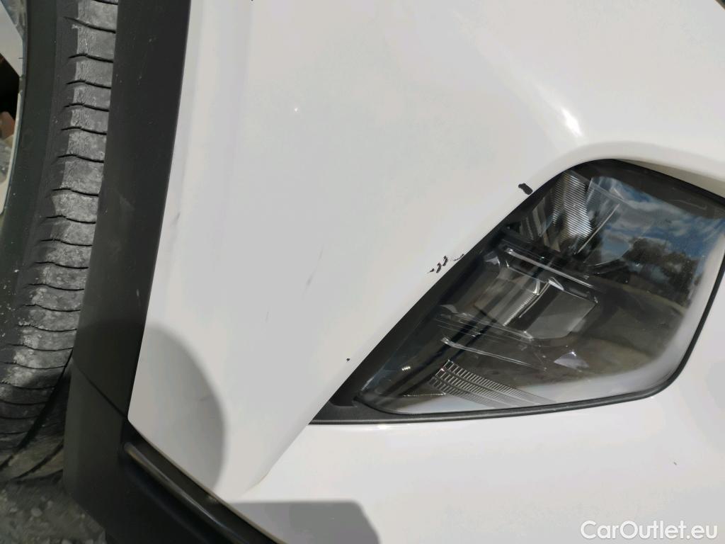  Hyundai  Tucson HYUNDAI  / 2020 / 5P / todoterreno 1.6 TGDI 169kW HEV Tecno Auto 2C #27