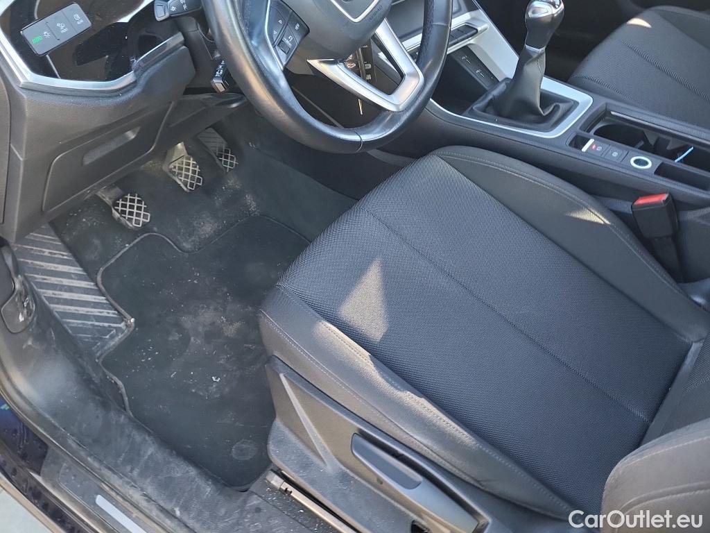  Audi  Q3 AUDI  / 2018 / 5P / todoterreno Advanced 35 TDI 110kW (150CV) #21