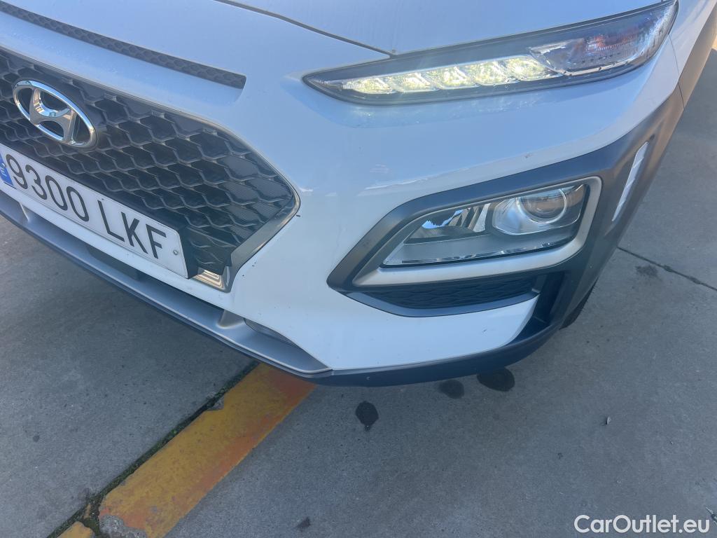  Hyundai  Konna HYUNDAI Kona / 2017 / 5P / todoterreno 1.6 GDI HEV SLE DCT #41