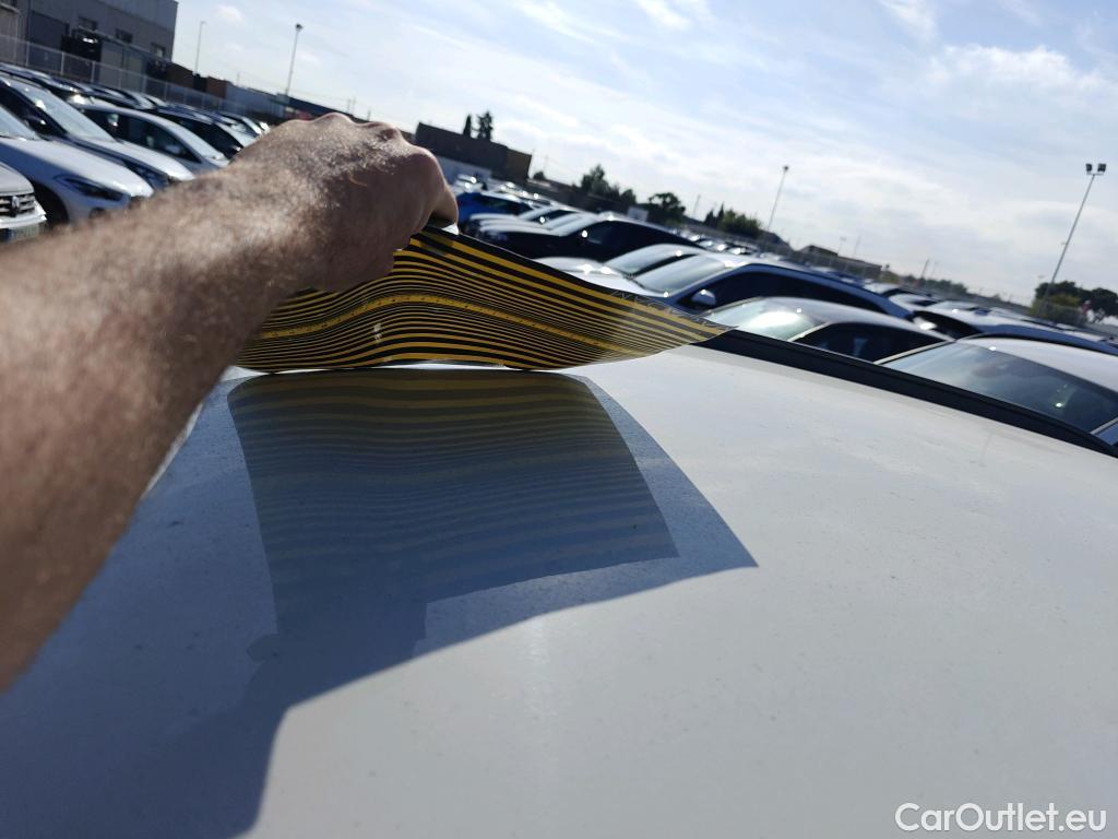  Hyundai  Konna HYUNDAI Kona / 2017 / 5P / todoterreno EV 100kW Klass #5