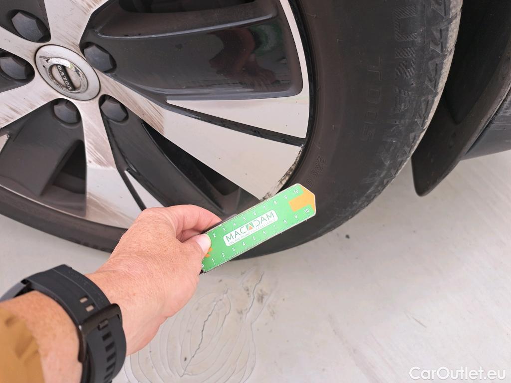  Volvo  XC 40 VOLVO XC40 / 2017 / 5P / todoterreno 1.5 T5 Twin Recharge Inscription Ex Auto #34