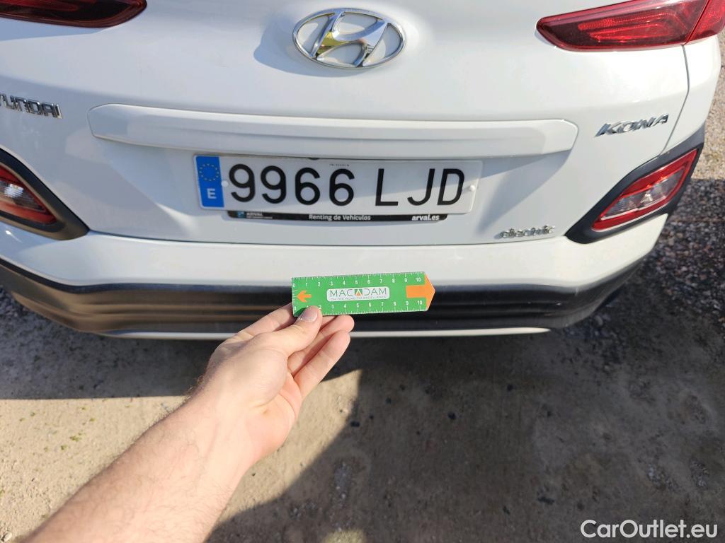  Hyundai  Konna HYUNDAI Kona / 2017 / 5P / todoterreno EV 100kW Klass #58