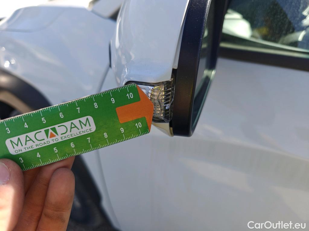  Hyundai  Konna HYUNDAI Kona / 2017 / 5P / todoterreno EV 100kW Klass #30